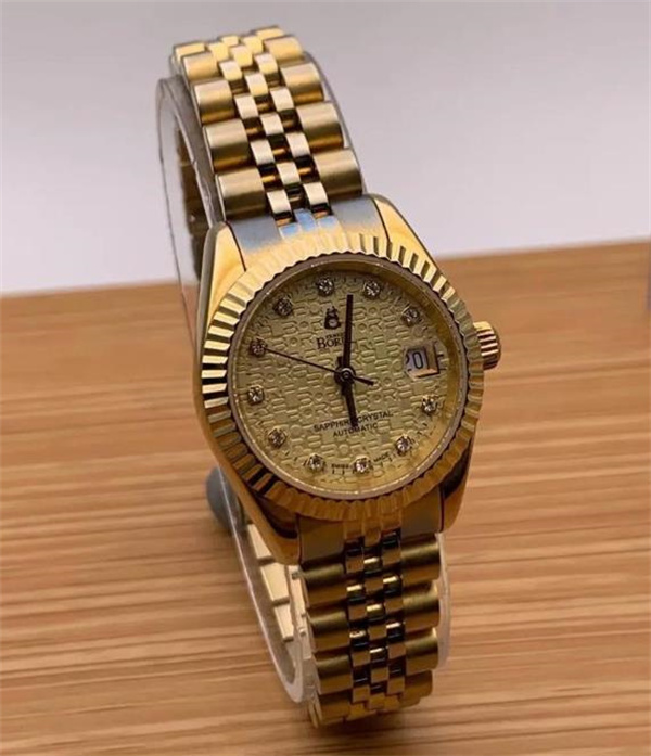 依波路手表表壳坏了处理办法(图) 依波路手表表壳坏了处理办法(图)