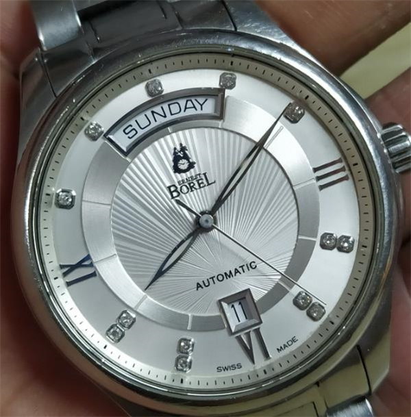 依波路腕表发条一直上不紧解决方法盘点(图) 依波路腕表发条一直上不紧解决方法盘点(图)